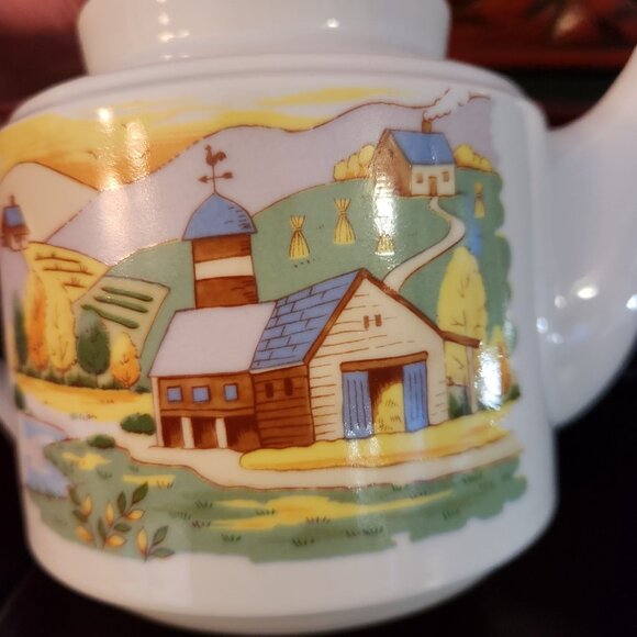 Rare Find Vintage Hand Painted Ceramic Teapot Countryside Theme Farmhouse - Picture 7 of 13